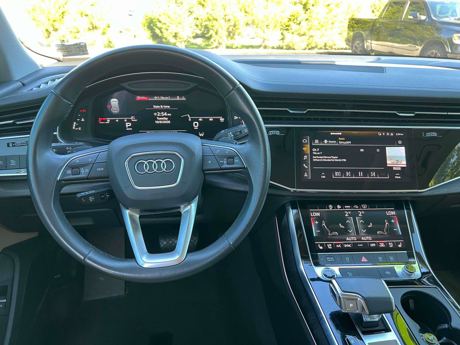 Used 2023 Audi Q8 Premium Plus w/ Premium Plus Package AWD/4WD image 18