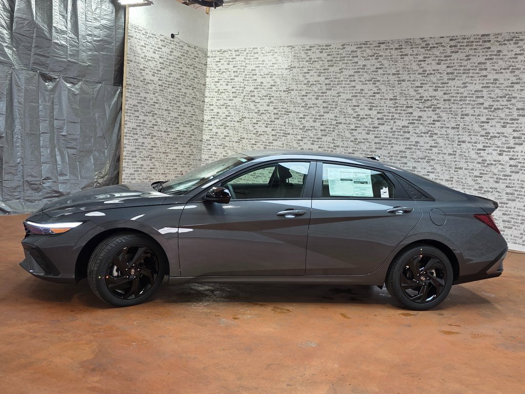 New 2026 Hyundai Elantra Sport w/ Cargo Package image 5