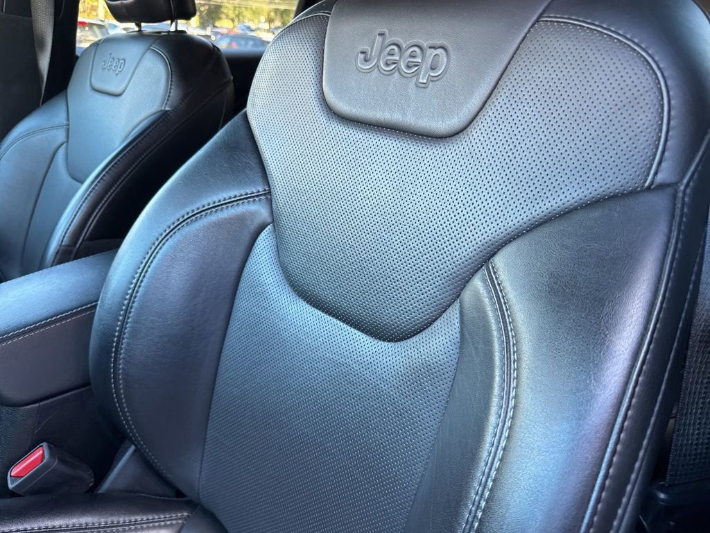 Used 2023 Jeep Cherokee Altitude Lux AWD/4WD image 26