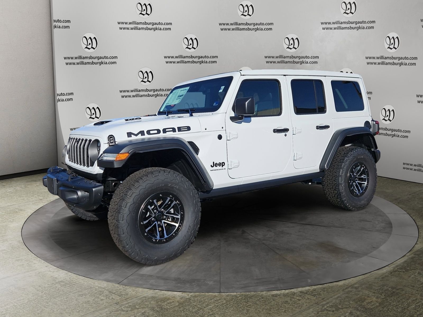 New 2026 Jeep Wrangler Unlimited Rubicon 392 w/ Quick Order Package 27X Moab AWD/4WD image 1
