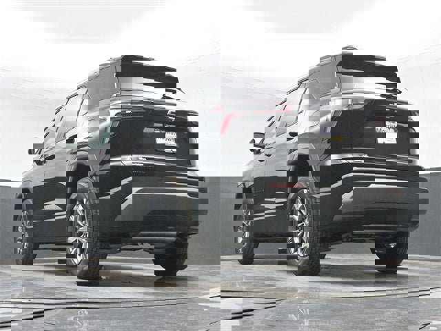 New 2026 Chevrolet Equinox LT w/ Convenience Package II image 48