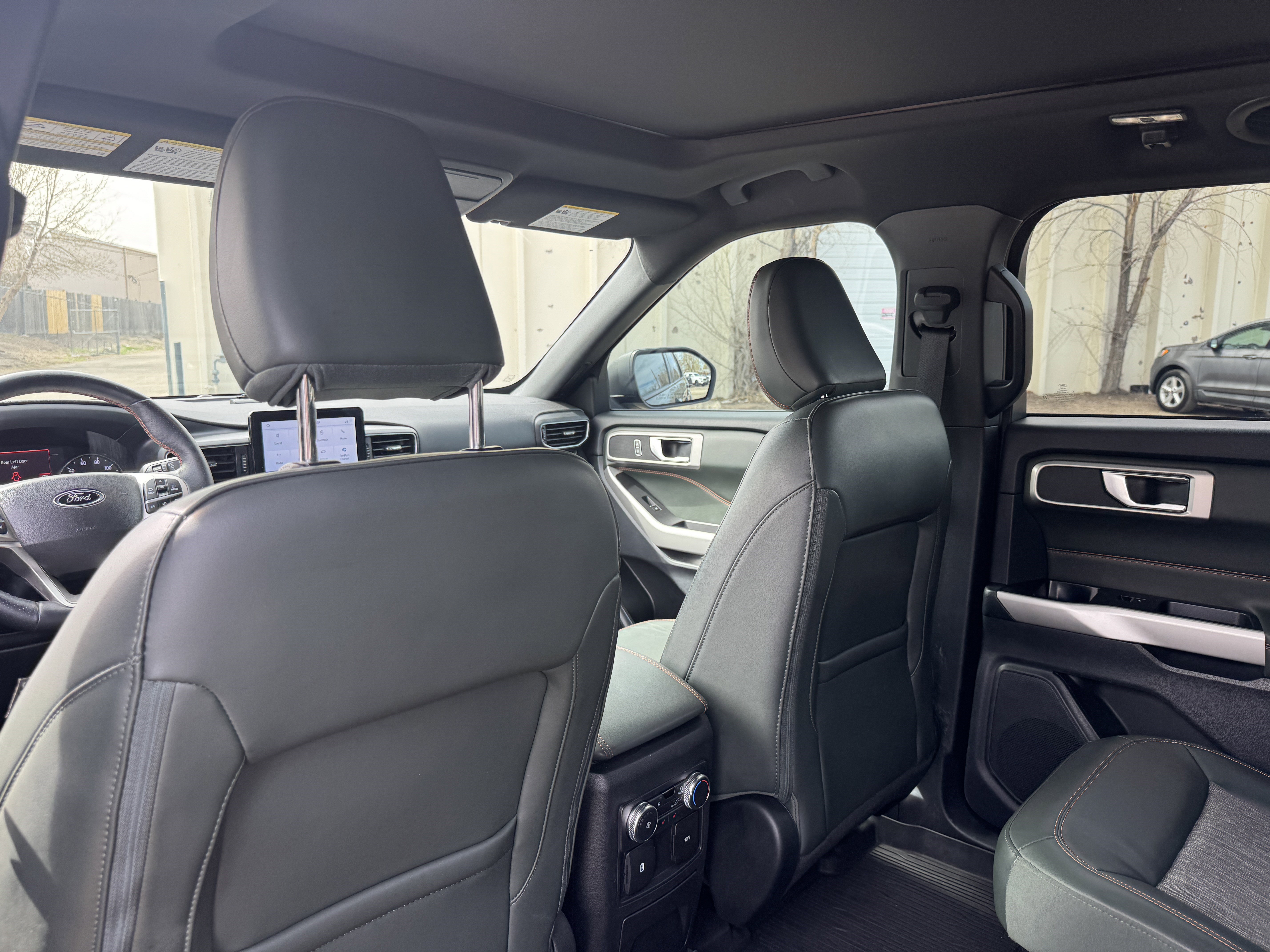 Used 2022 Ford Explorer Timberline image 14