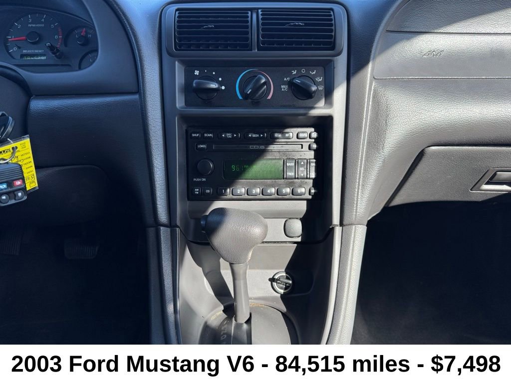 Used 2003 Ford Mustang Convertible image 15