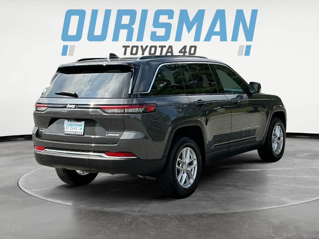 Used 2025 Jeep Grand Cherokee Laredo X AWD/4WD image 7