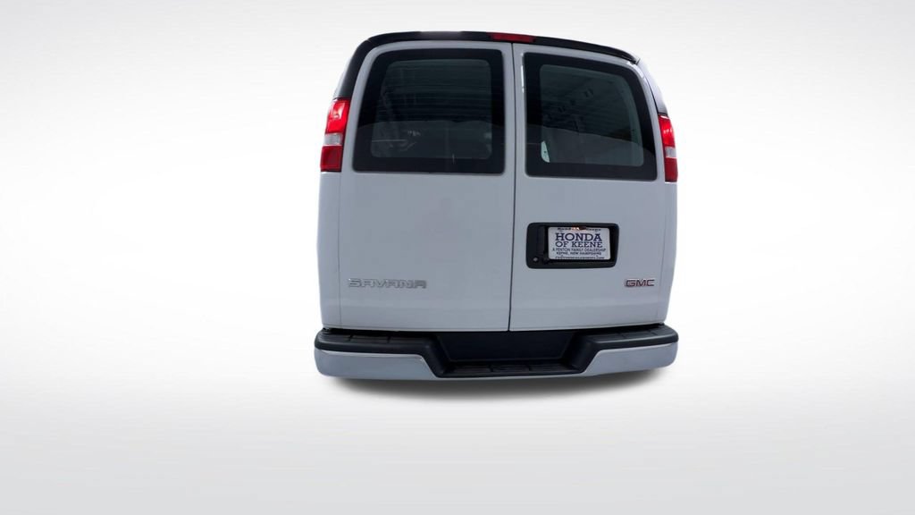 Used 2025 GMC Savana 2500 w/ Driver Convenience Package RWD image 7