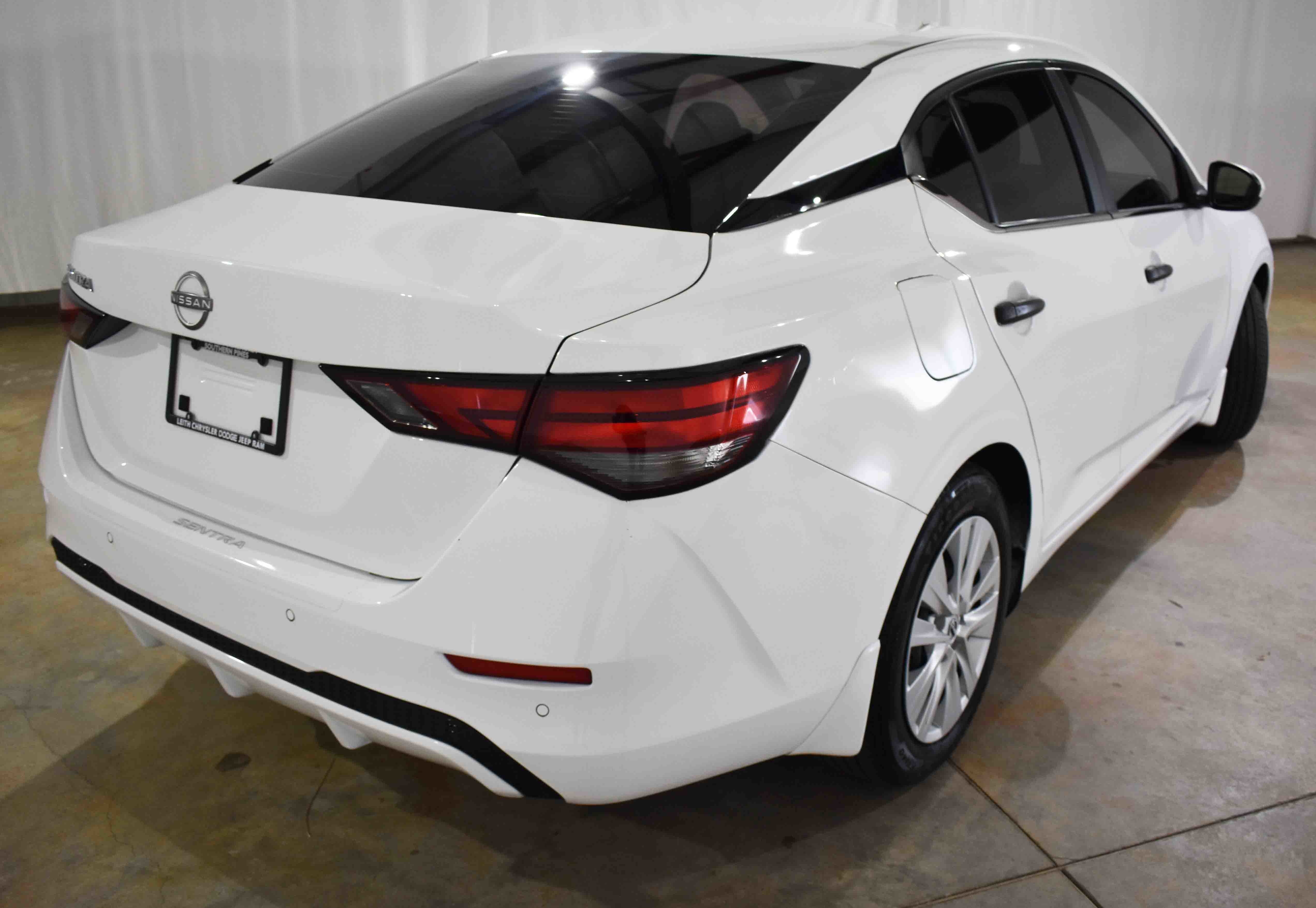 Used 2024 Nissan Sentra S image 9