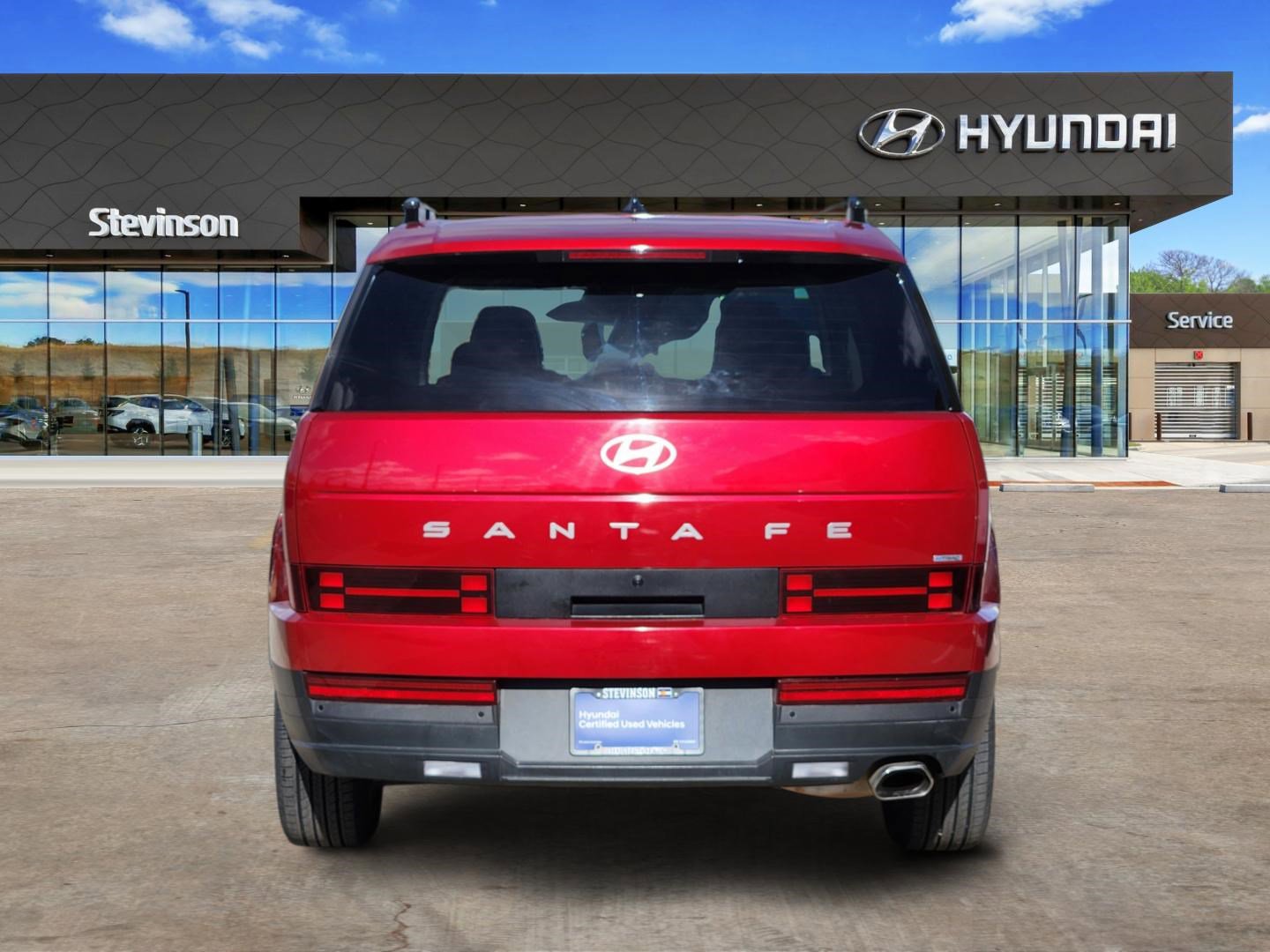 Used 2024 Hyundai Santa Fe SEL image 3