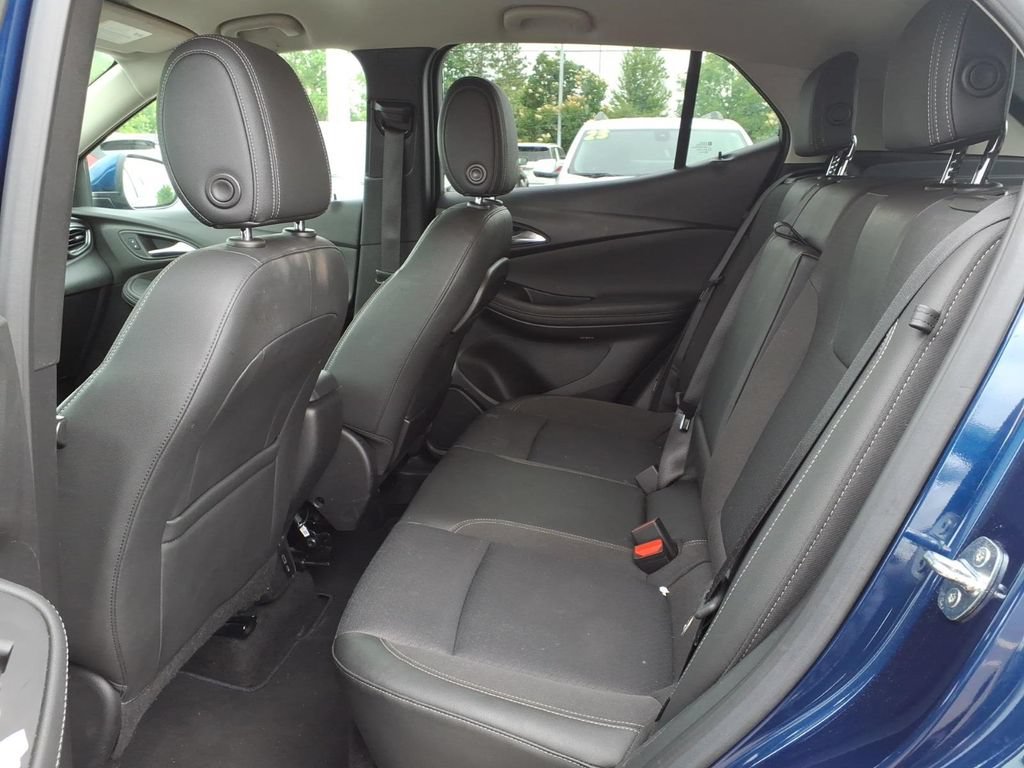 Used 2023 Buick Encore GX Select FWD image 9