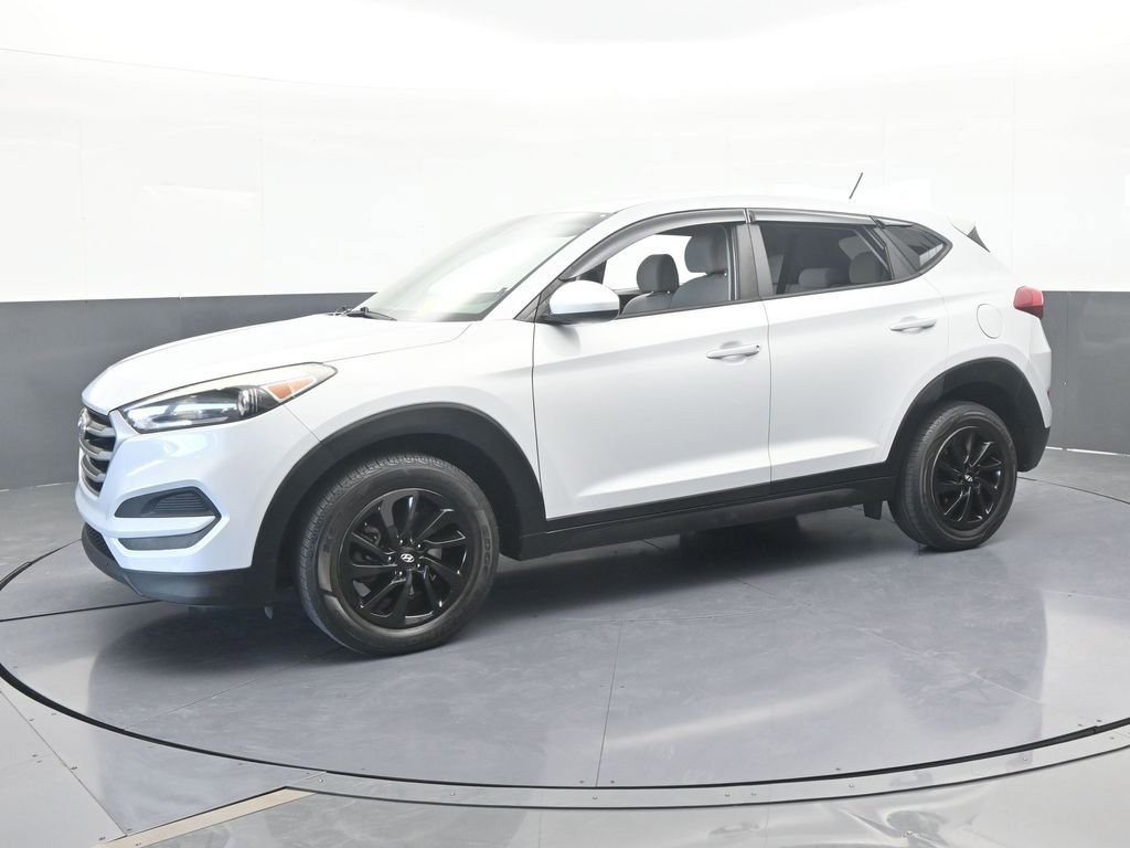 Used 2017 Hyundai Tucson SE video 2