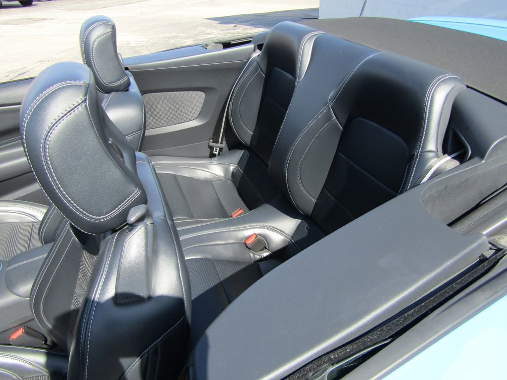Used 2025 Ford Mustang GT Premium RWD image 19