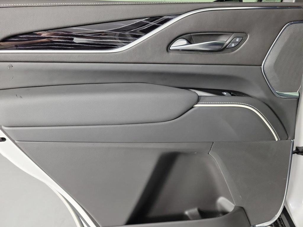 Certified 2022 Cadillac Escalade Sport AWD/4WD image 14