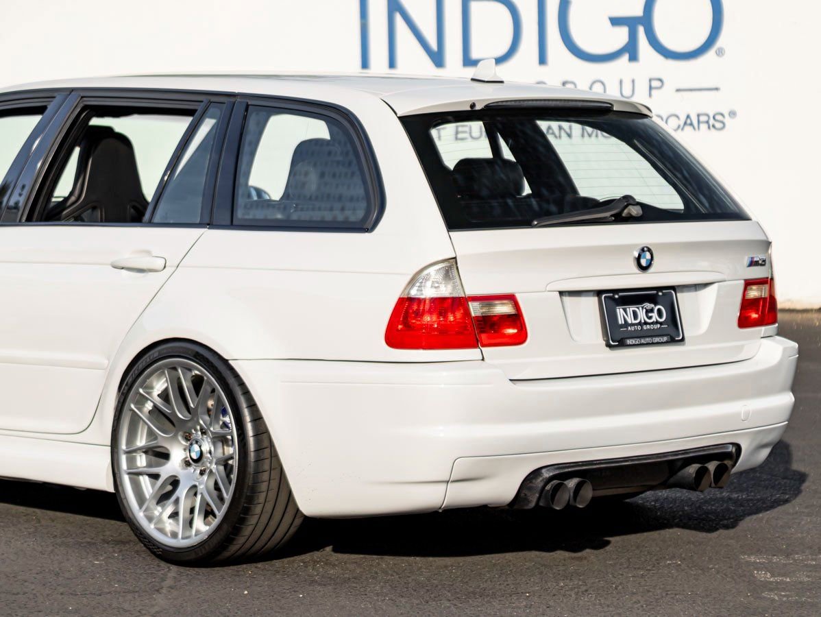 Used 2002 BMW 325i Wagon image 10