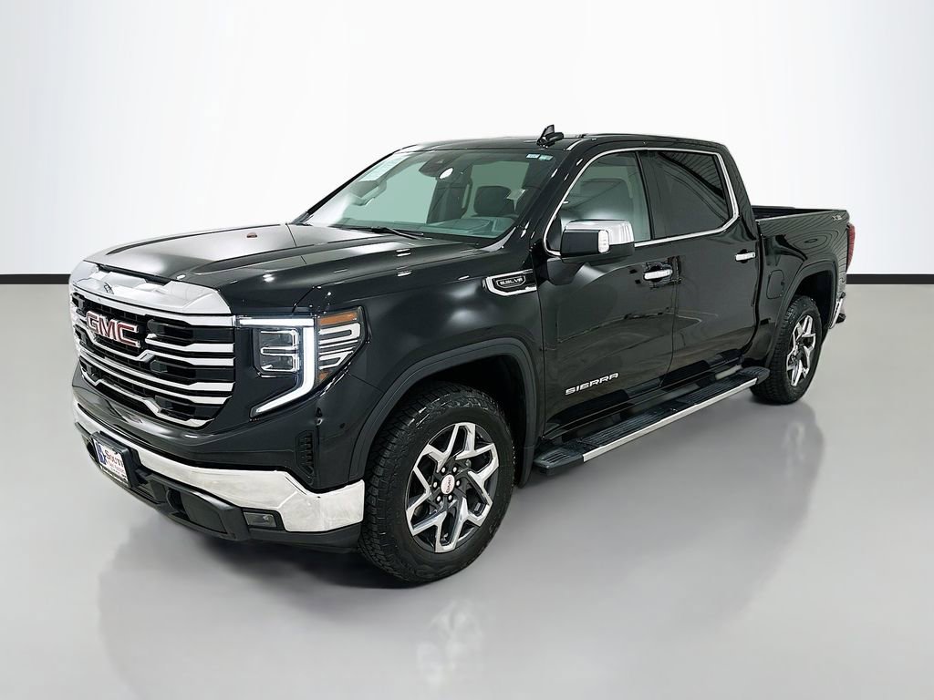 Used 2024 GMC Sierra 1500 SLT w/ X31 Off-Road Package AWD/4WD image 3
