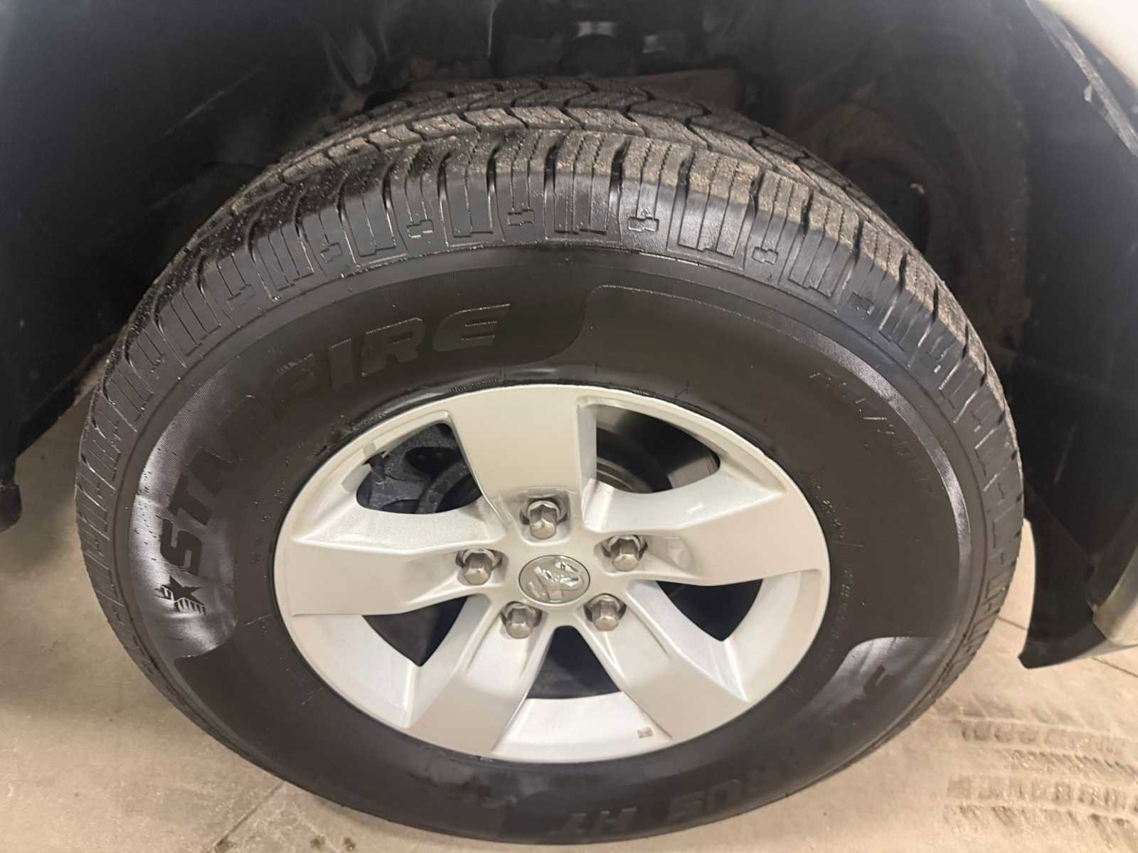 Used 2021 RAM 1500 Tradesman w/ Chrome Plus Package AWD/4WD image 12