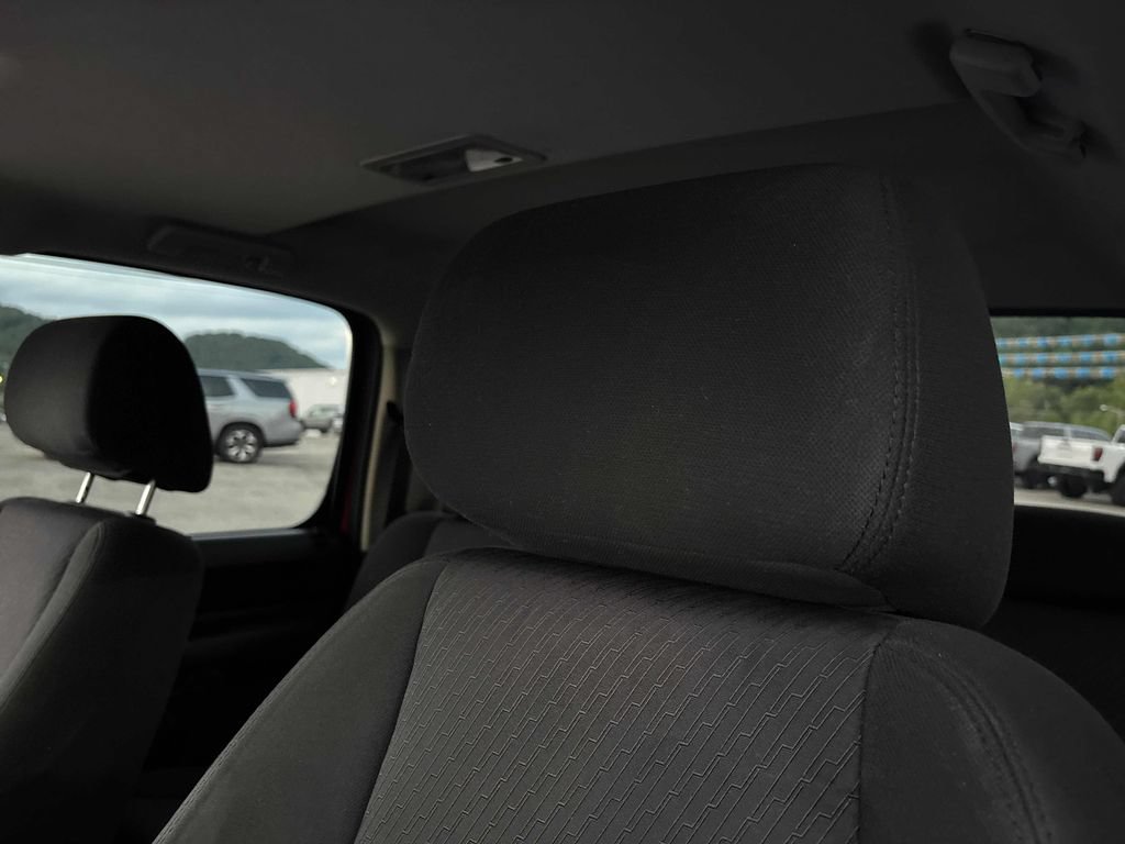 Used 2013 GMC Sierra 1500 SLE RWD image 9