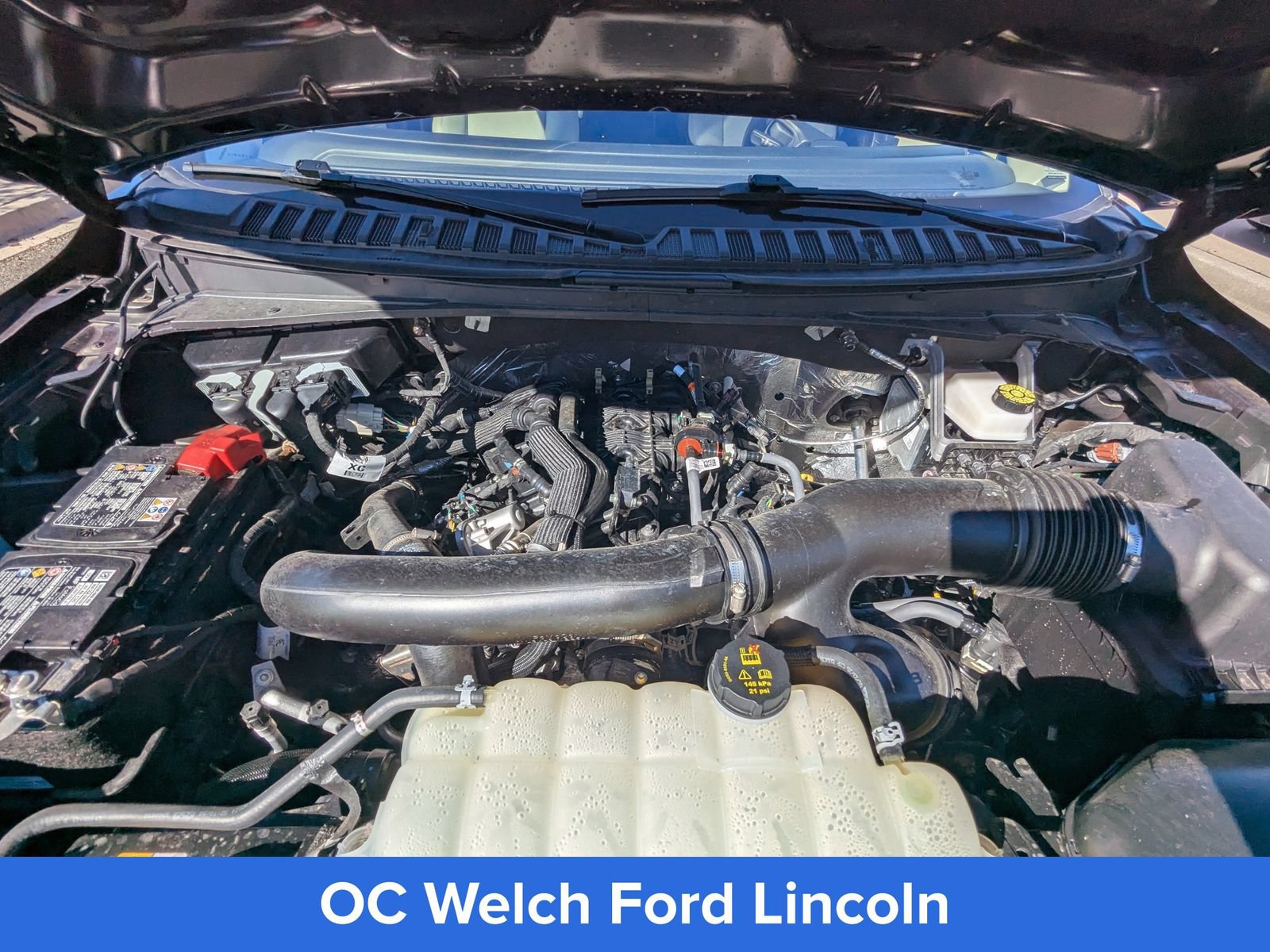Certified 2025 Lincoln Navigator Reserve AWD/4WD image 11