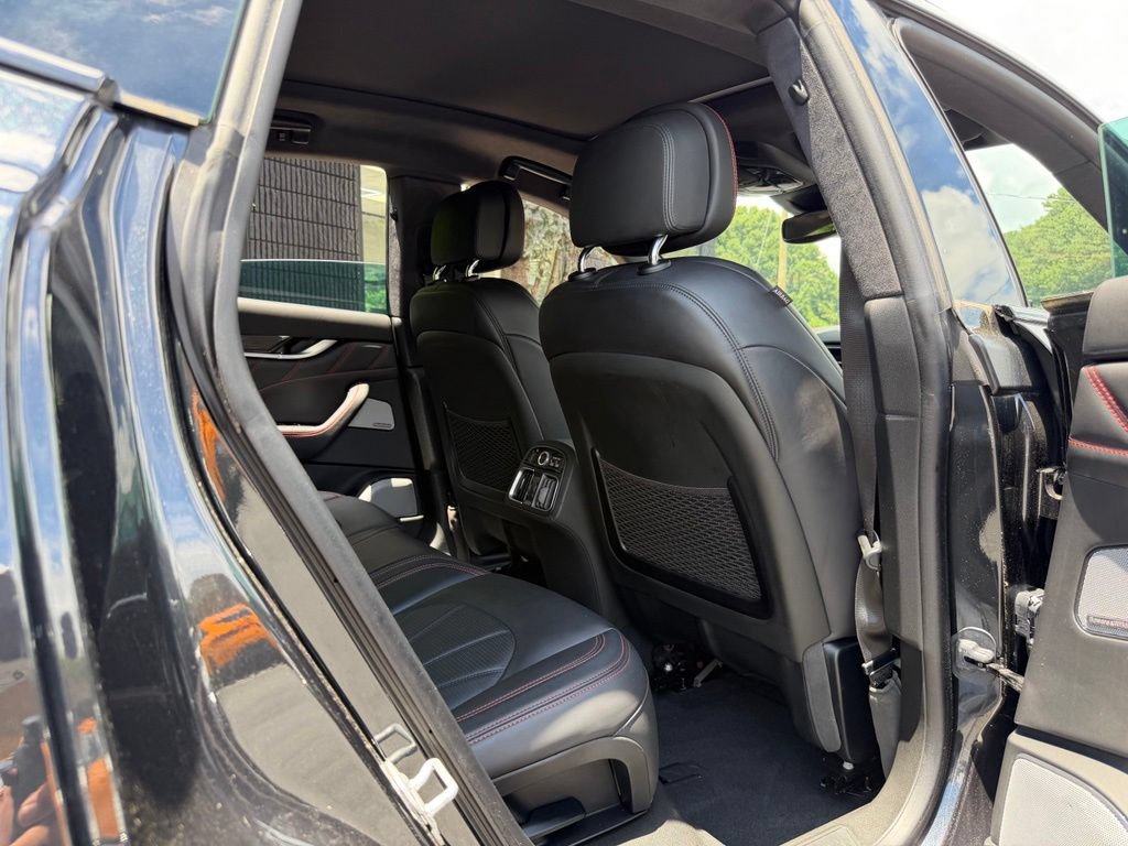 Used 2022 Maserati Levante Modena AWD/4WD image 39