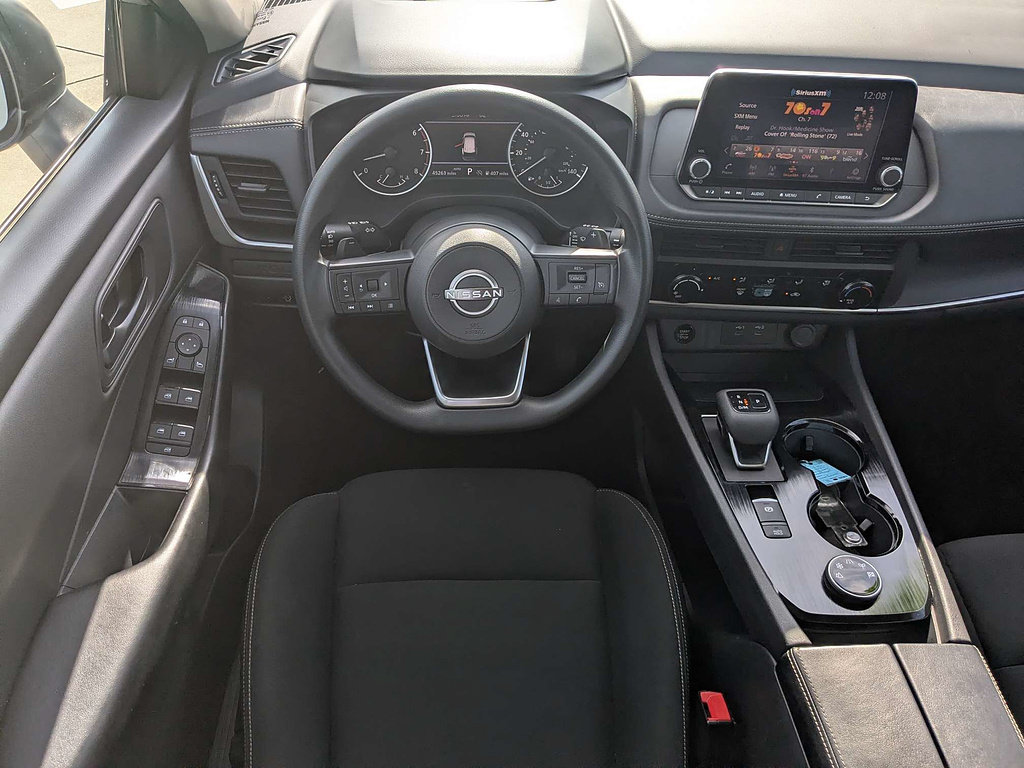 Used 2024 Nissan Rogue S AWD/4WD image 15