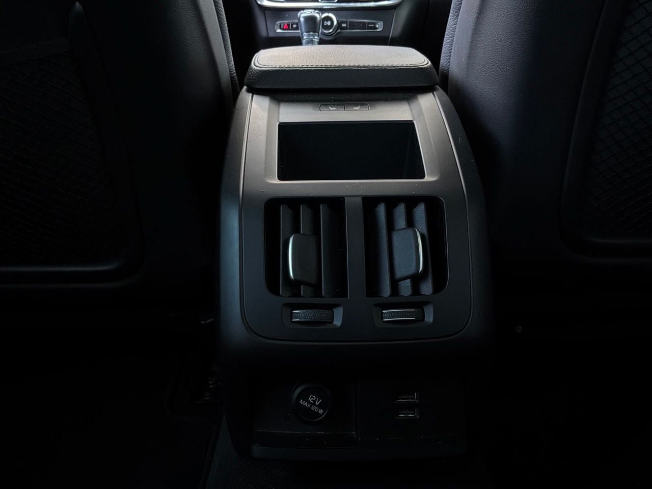 Used 2019 Volvo S90 T6 Momentum AWD/4WD image 13