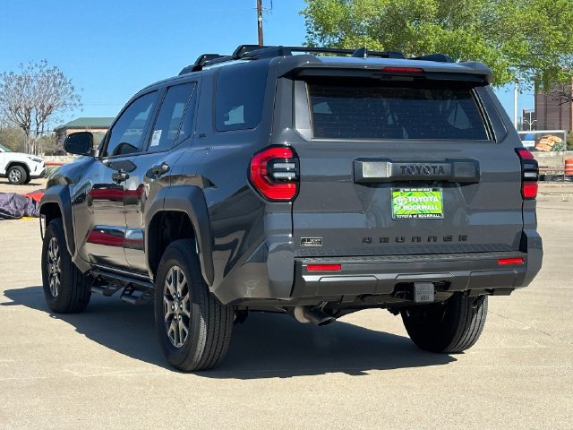 Certified 2025 Toyota 4Runner SR5 AWD/4WD image 3