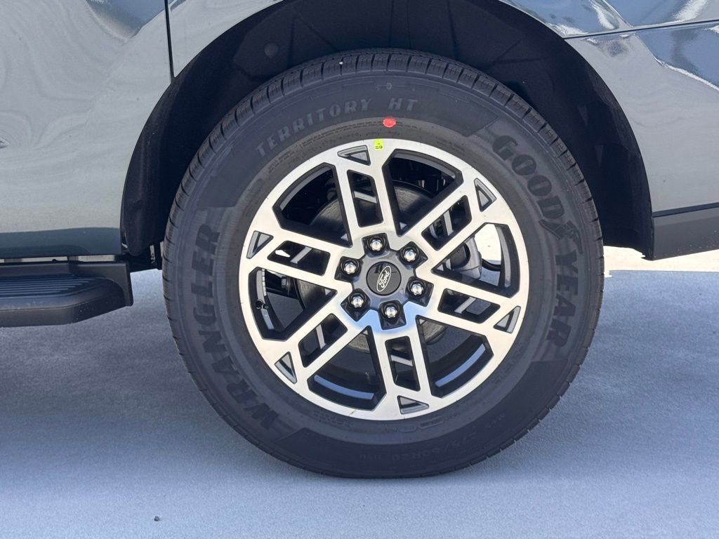 New 2026 Ford Expedition Max Active image 15