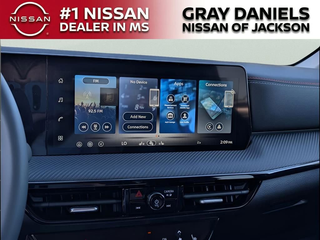 New 2026 Nissan Kicks SR w/ Cold Weather Package image 11