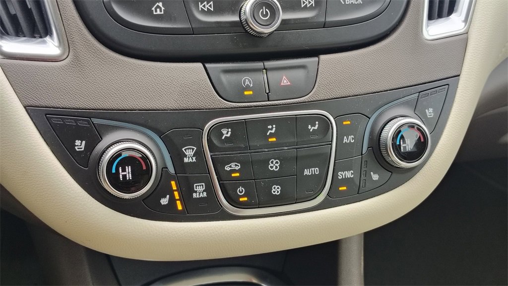 Used 2024 Chevrolet Malibu LT image 22