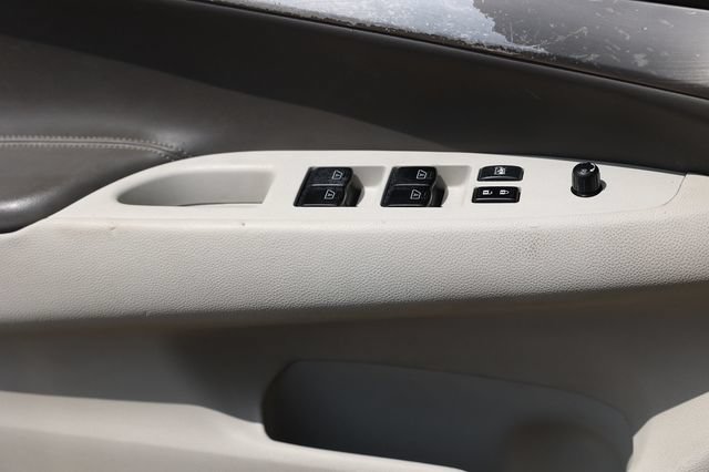 Used 2012 INFINITI G25 Journey RWD image 45