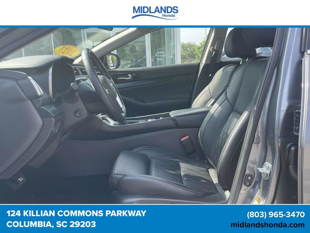 Used 2023 Nissan Maxima Platinum w/ Sport Mat Group FWD image 14
