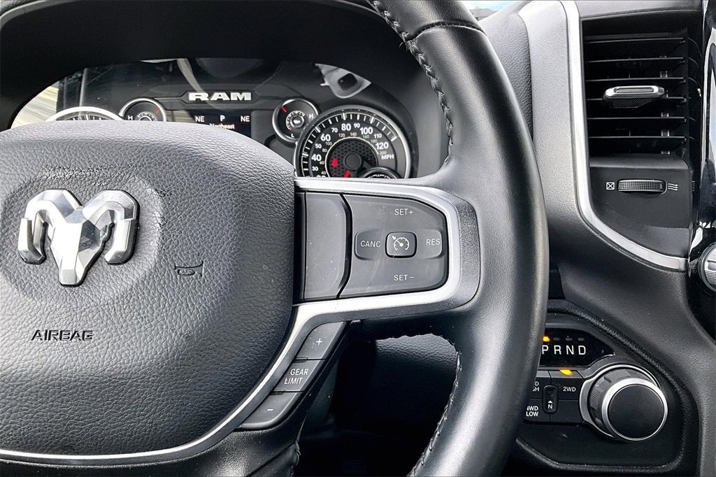 Used 2024 RAM 2500 Big Horn w/ Sport Appearance Package image 21