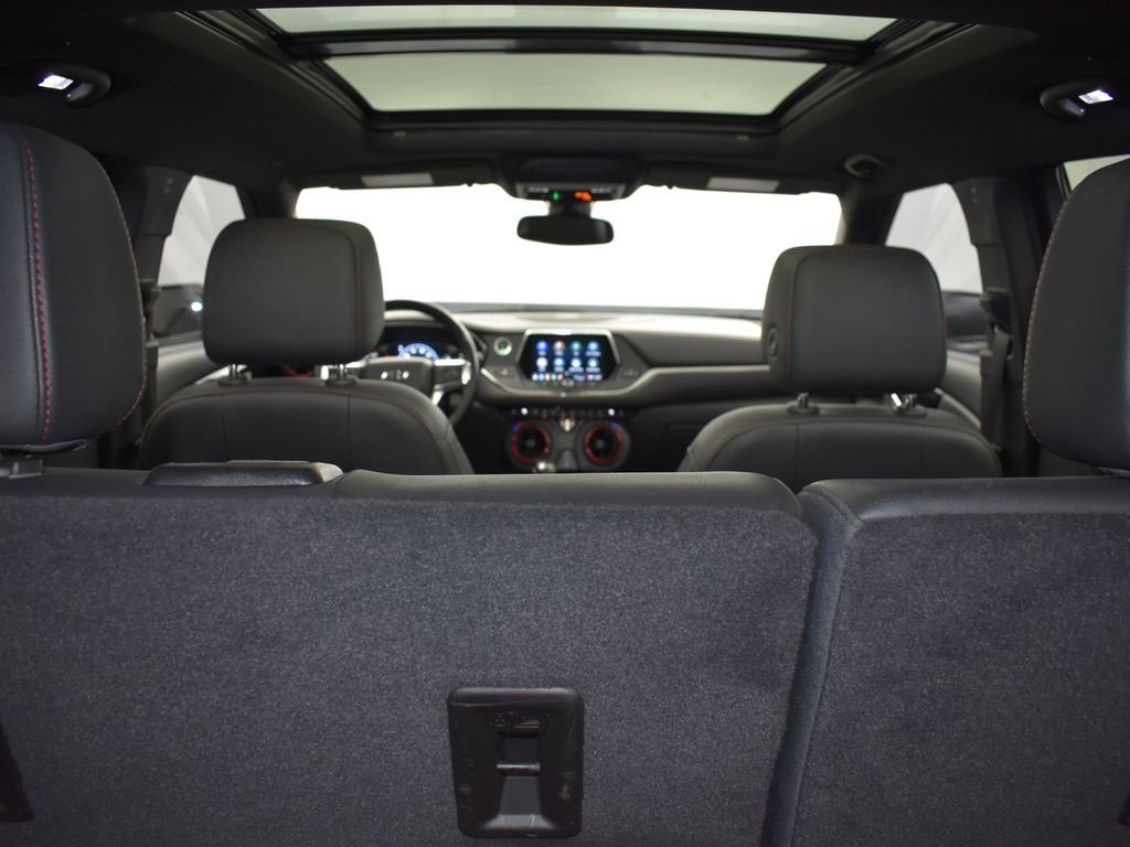 Used 2022 Chevrolet Blazer RS image 18