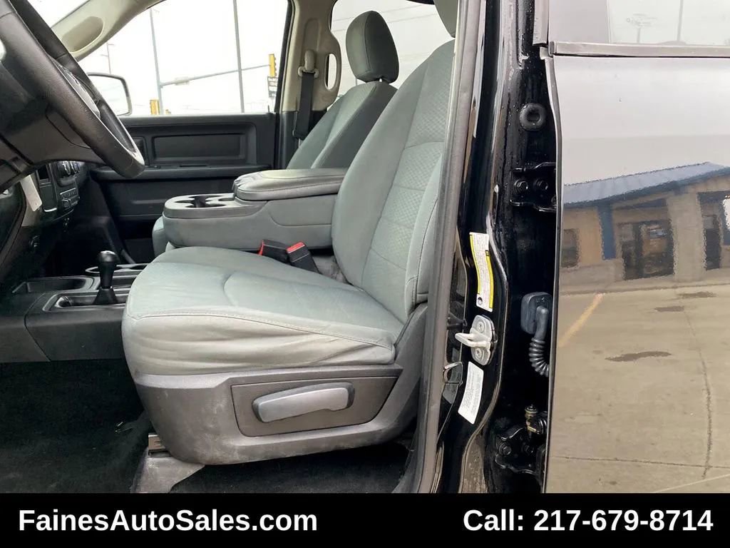 Used 2014 RAM 2500 Tradesman w/ Chrome Appearance Group image 33