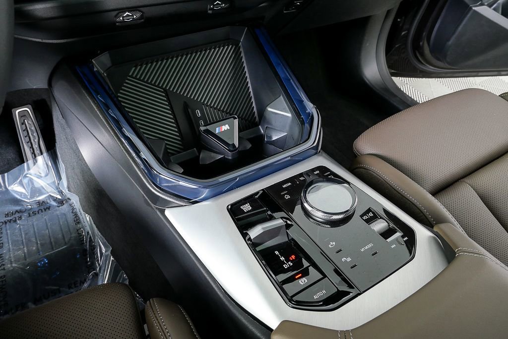 Used 2025 BMW X3 M50 w/ Premium Package image 16