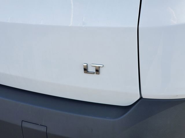 Used 2023 Chevrolet Traverse LT FWD image 29