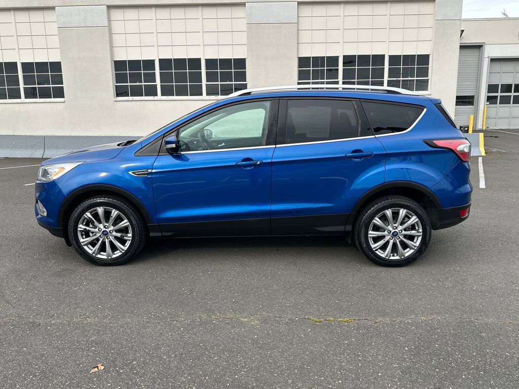 Used 2018 Ford Escape Titanium AWD/4WD image 3