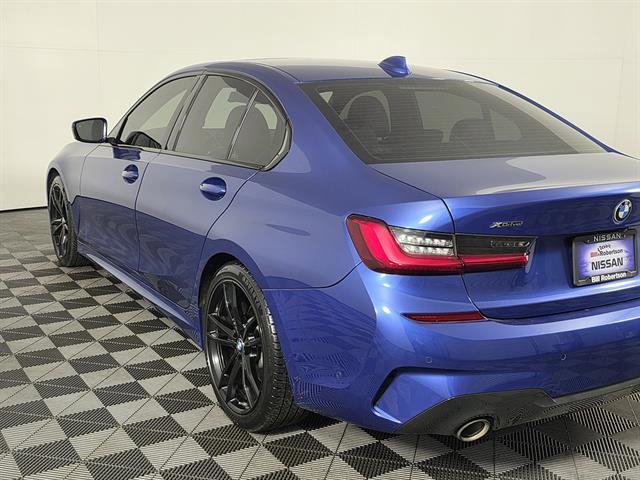 Used 2020 BMW 330i xDrive Sedan w/ M Sport Package AWD/4WD image 6