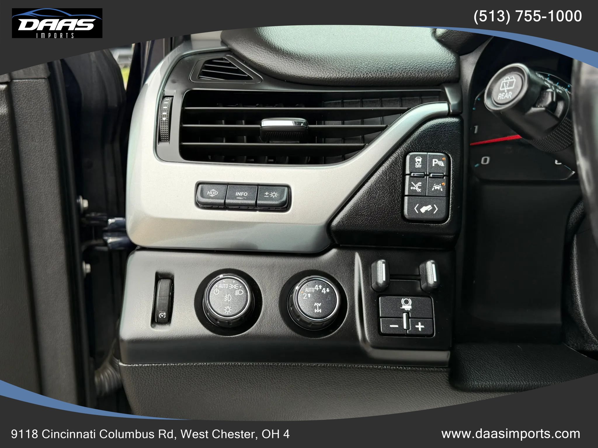 Used 2019 Chevrolet Suburban Premier w/ Premier Plus Edition AWD/4WD image 55