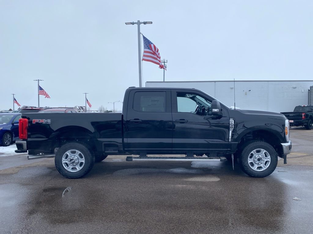 New 2026 Ford F250 XLT image 3