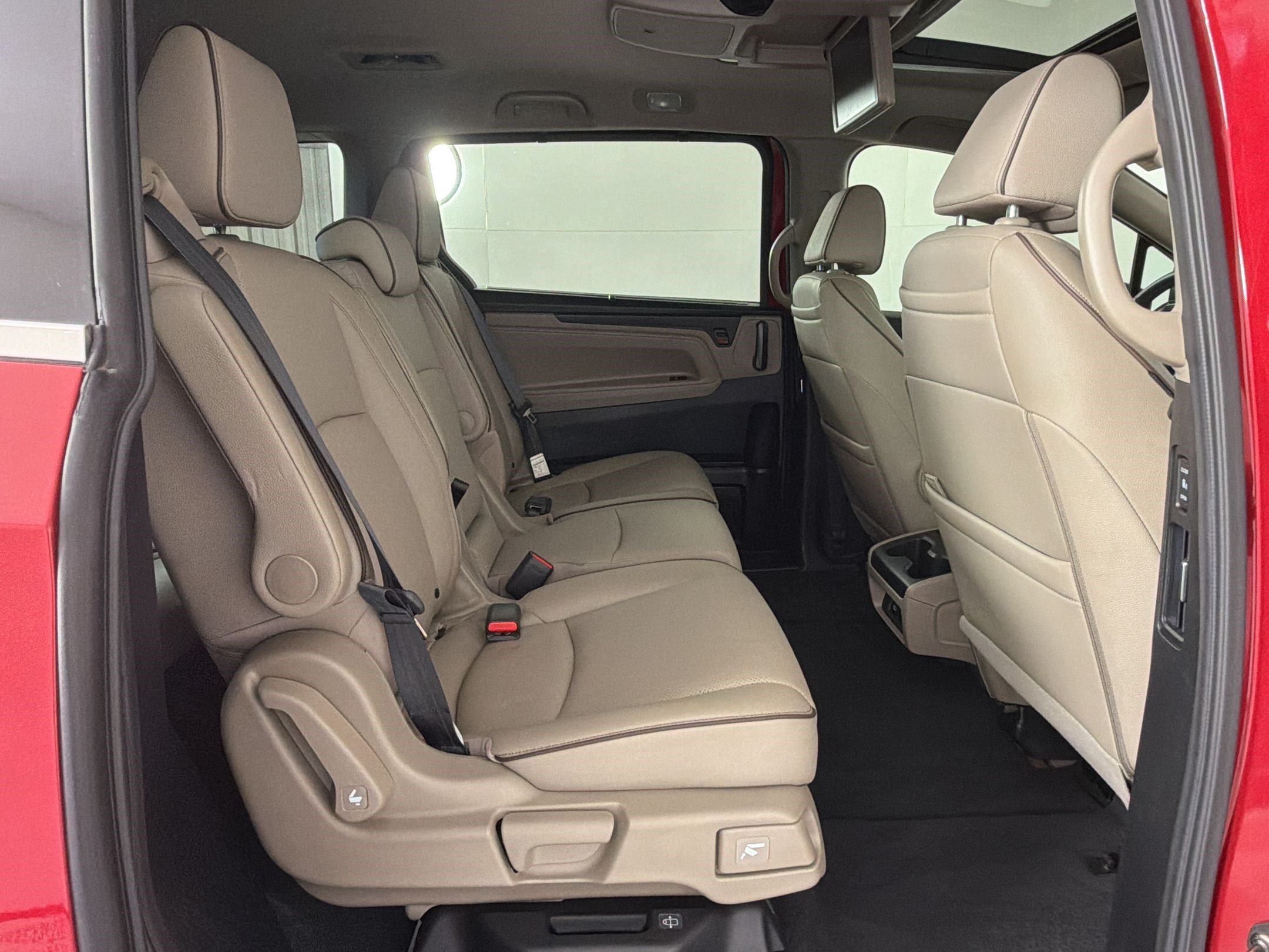 Certified 2023 Honda Odyssey Elite image 31