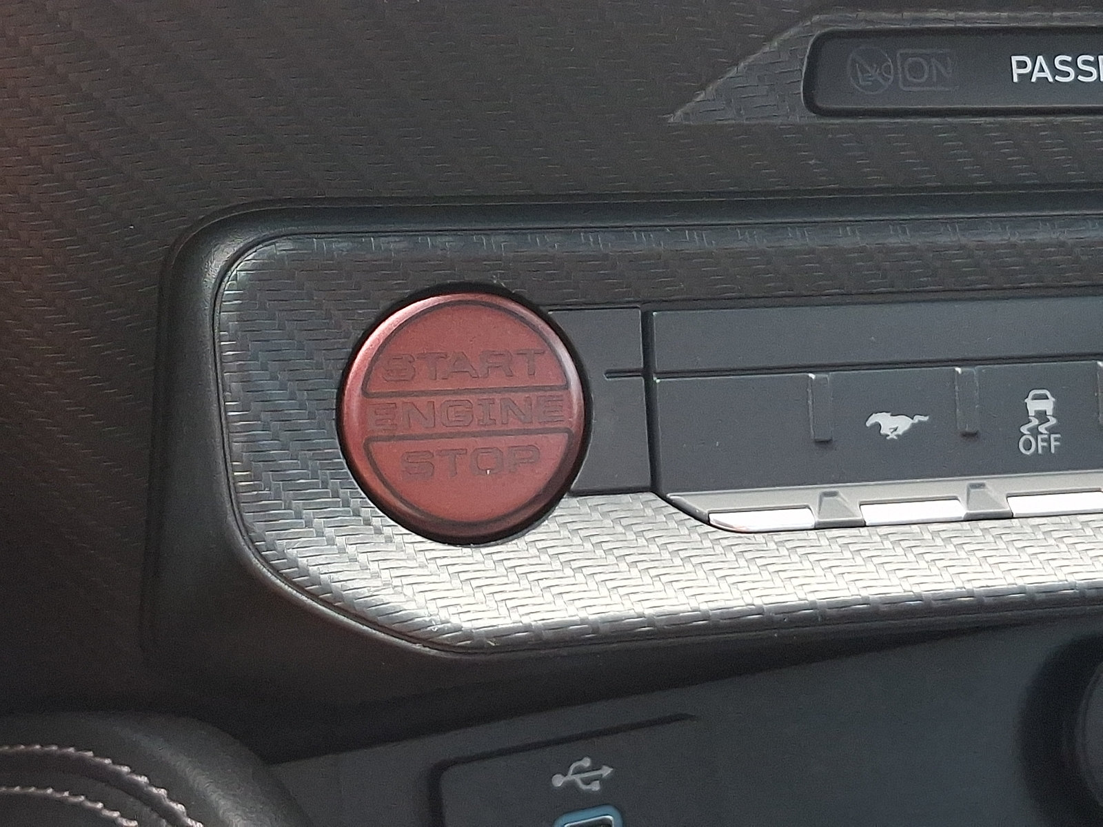 Used 2024 Ford Mustang GT Premium RWD image 24