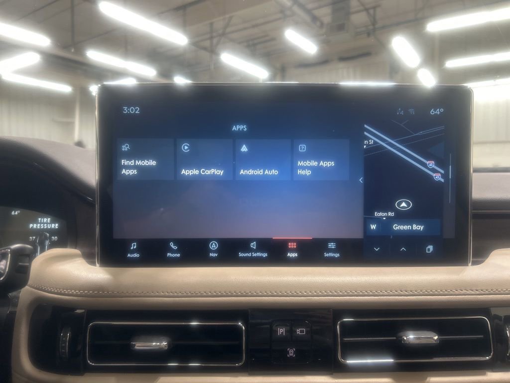 Certified 2022 Lincoln Nautilus Reserve image 23