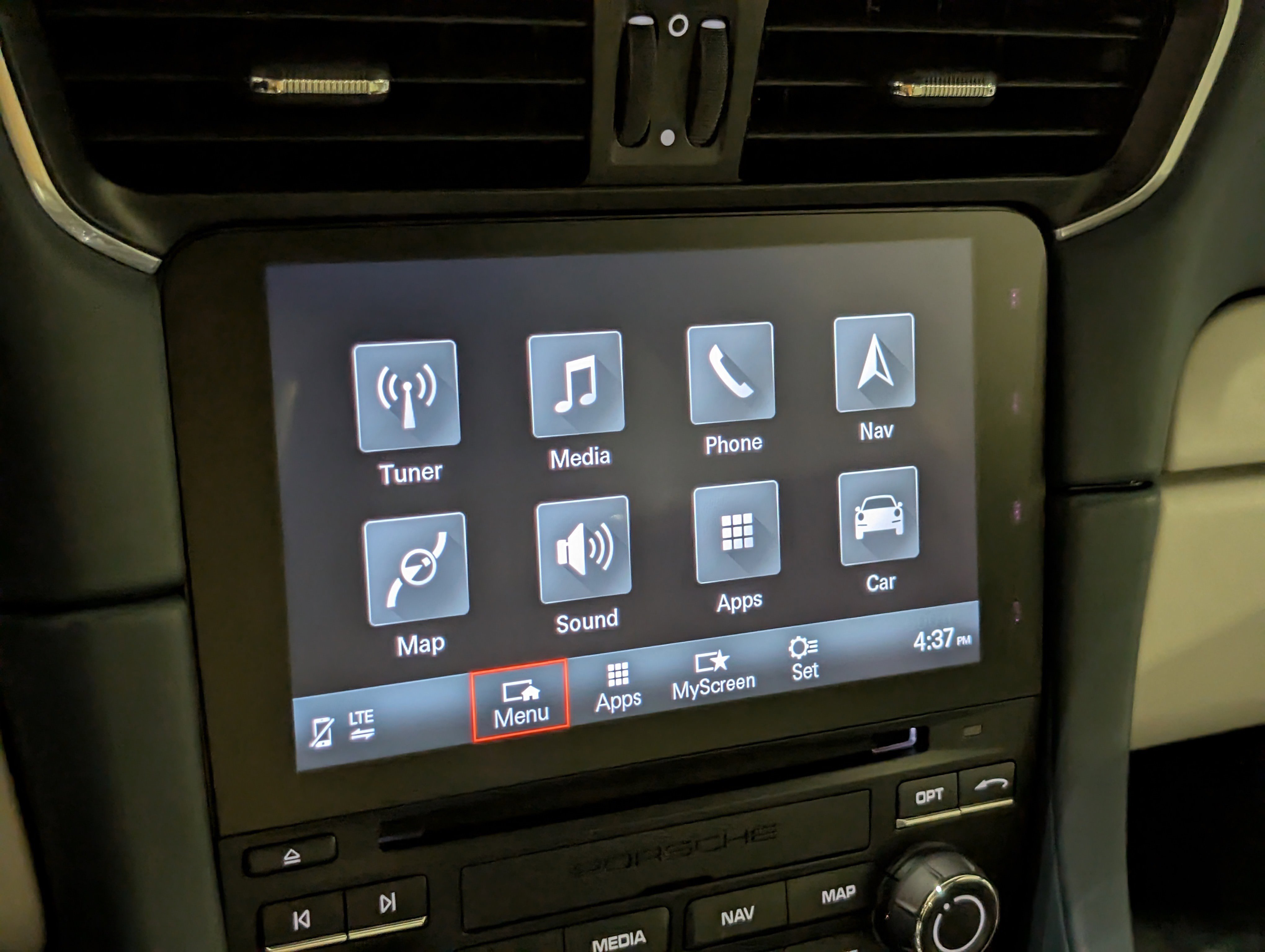 Certified 2017 Porsche 911 Turbo S image 39