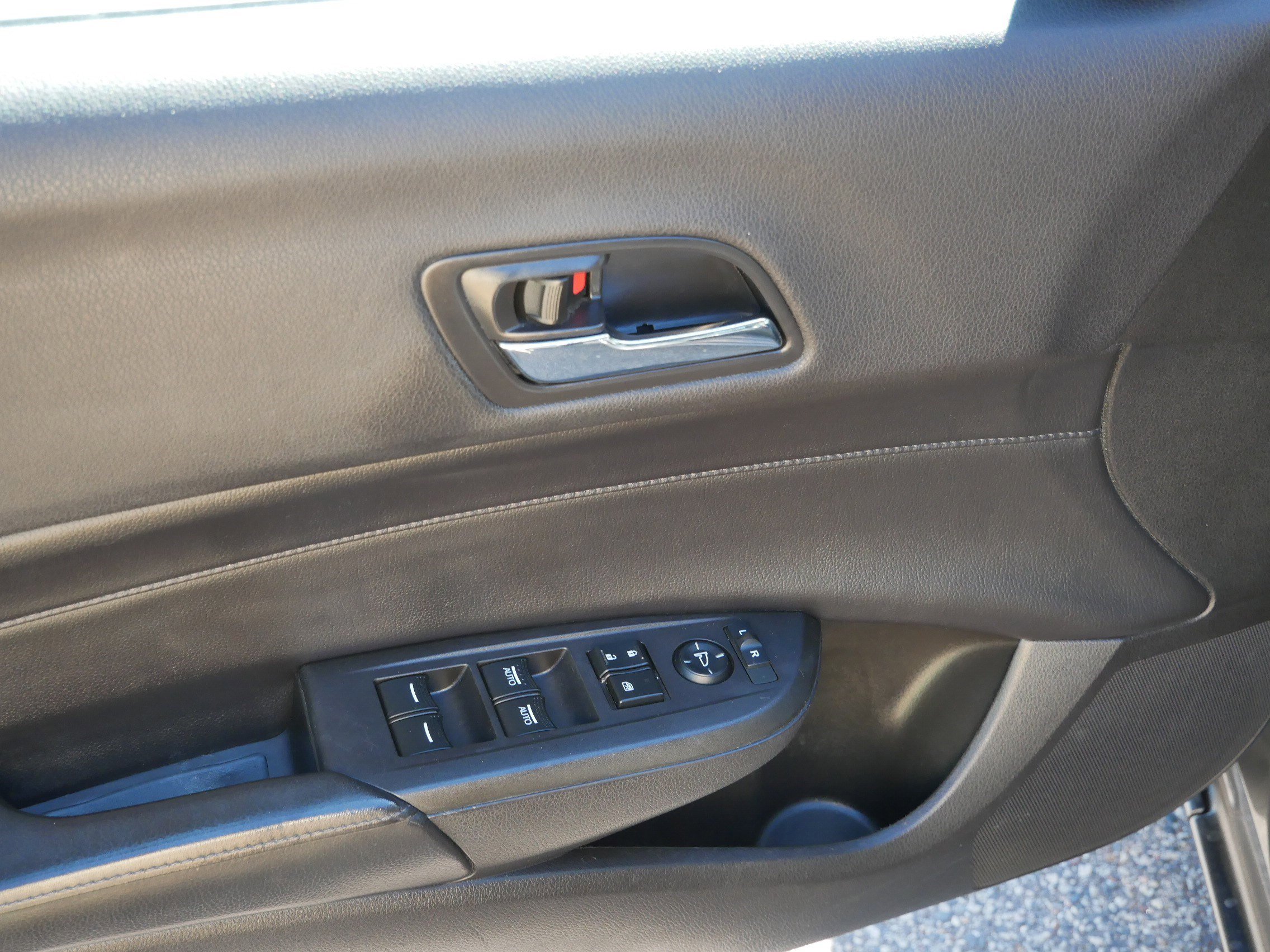 Used 2013 Acura ILX Premium Pkg image 20