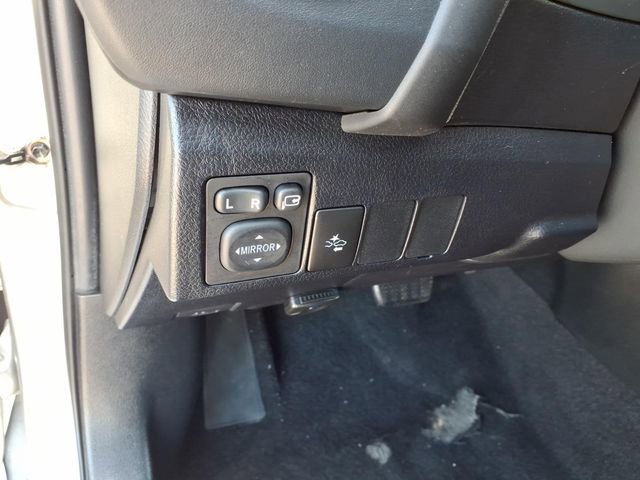 Used 2017 Toyota Corolla iM w/ Carpet Mat Package FWD image 13