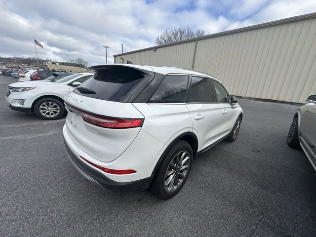 Used 2021 Lincoln Corsair AWD w/ Premium Package image 7