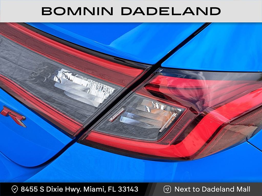Used 2025 Honda Civic Type R image 11