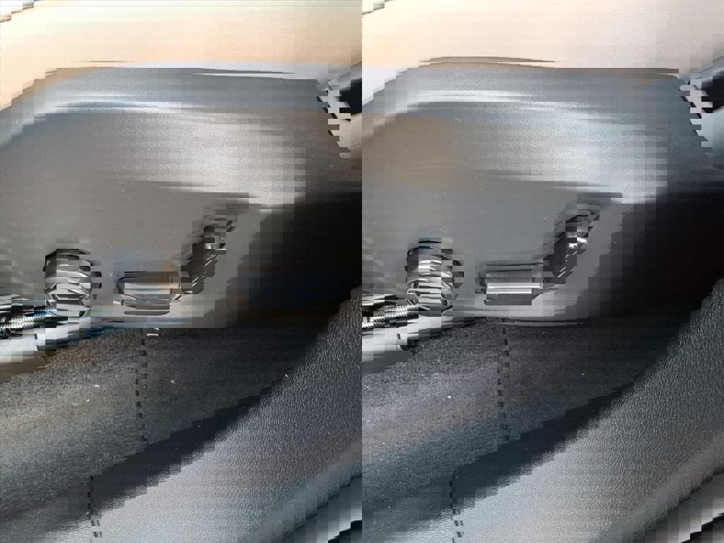 New 2026 Volvo XC60 B5 Plus w/ Protection Package Premier image 15