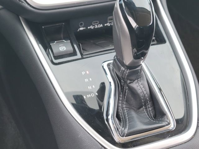 Used 2024 Subaru Outback Limited XT image 12