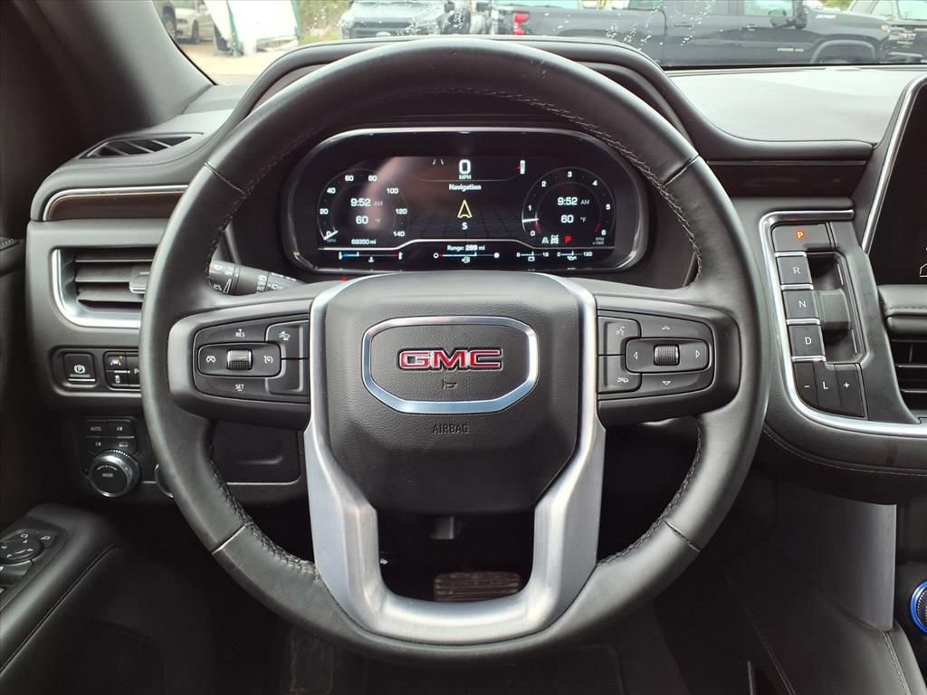 Used 2024 GMC Yukon XL SLE image 31