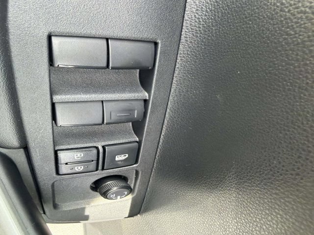Certified 2025 Toyota Corolla Cross L FWD image 8